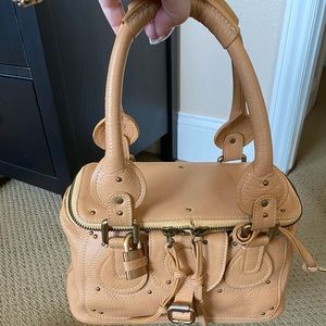 Leather tan purse used once unique style